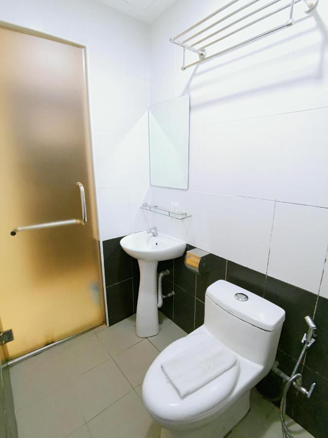 קאג'אנג Hkf Hotel מראה חיצוני תמונה