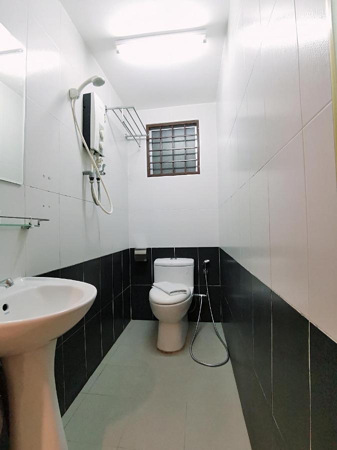 קאג'אנג Hkf Hotel מראה חיצוני תמונה