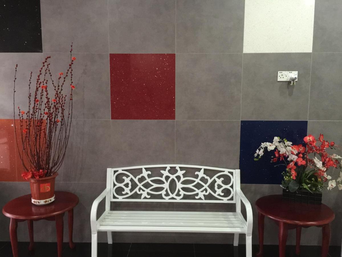 קאג'אנג Hkf Hotel מראה חיצוני תמונה