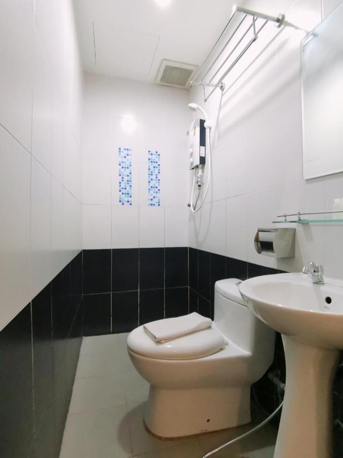 קאג'אנג Hkf Hotel מראה חיצוני תמונה
